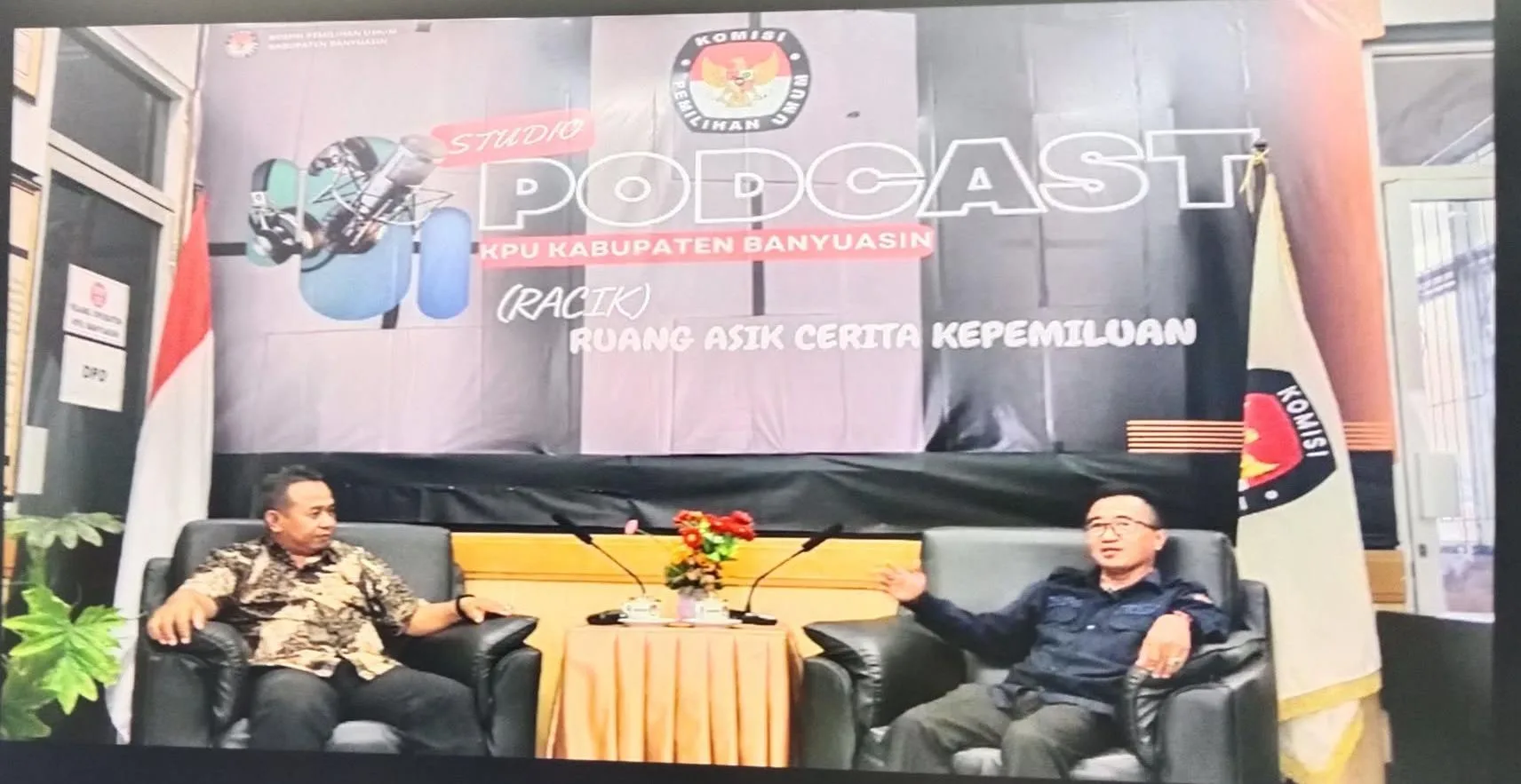 Podcast : Ketua PWI Banyuasin Wardoyo, S.I.Kom bersama  KPUD Banyuasin dan Syahru Ramadhoni