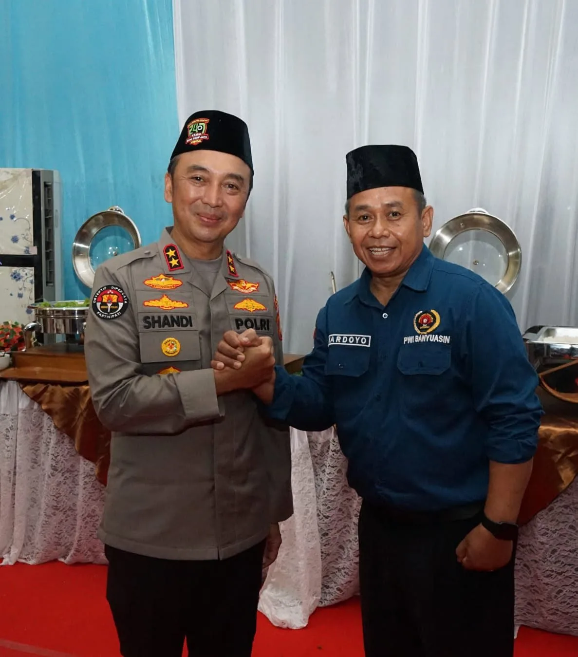 Irjen Pol. Dr. H. Shandi Nugroho, S.I.K., S.H., M.Hum. Kapolda Sumatera Selatan, selesai buka bersama di Polres  Banyuasin.  jumat 13  Marer 2026.  Foto : Fran Iskandar.